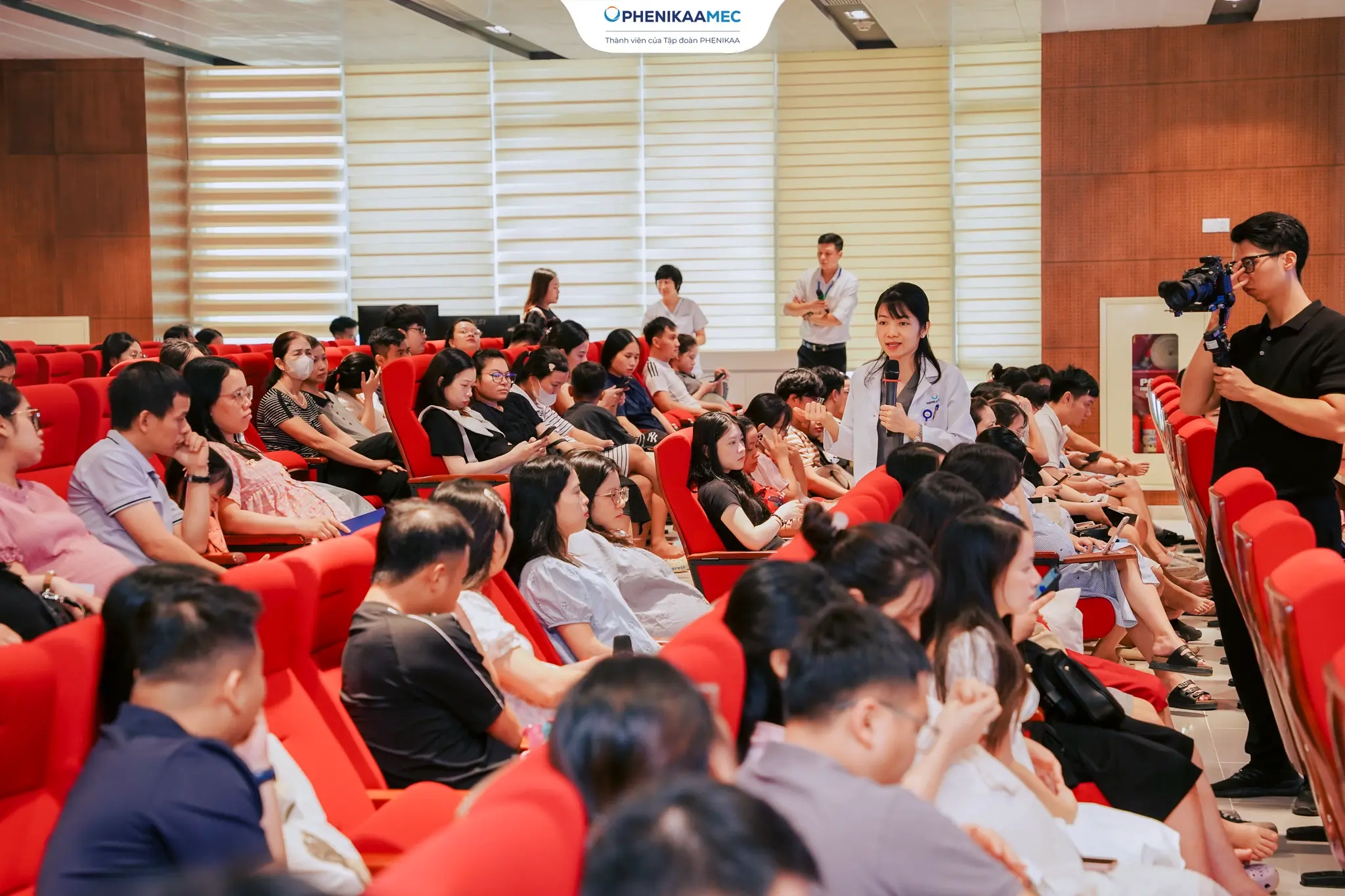 Lớp học tiền sản PhenikaaMec – "Hành trang kiến thức vàng" cho mẹ bầu và gia đình